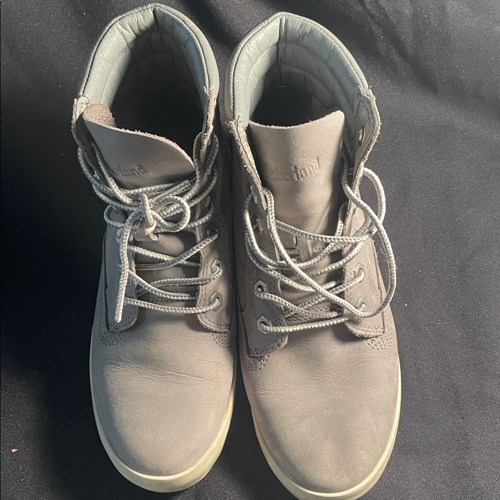 Timberland Light Grey Nubuck Chukka Boots